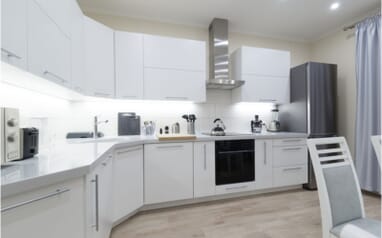 Advantages of using Laminate Sheets for your Kitchen Cabinets - Blog by  Greenlam Industries
